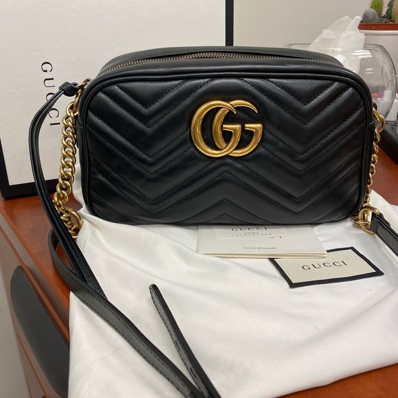 Gucci Handbags - SOLD ON IG ✖️ Gucci Marmont Camera Bag
